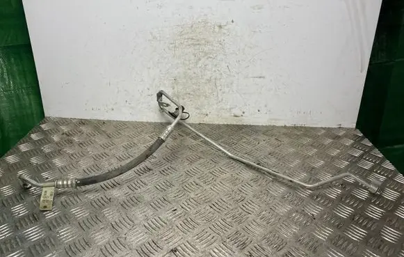 Jeep Grand Cherokee Air conditioning (A/C) pipe/hose 68161181AA
