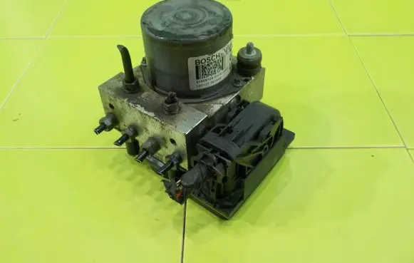 Alfa Romeo Mito ABS Pump 0265230812 ZP9