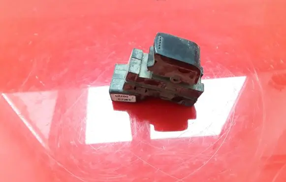 Fiat Sedici Electric window control switch 62J000796T