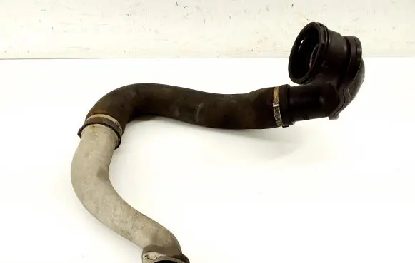 Opel Zafira C Intercooler hose/pipe 13386923 360578926