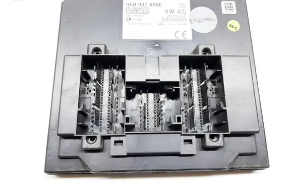 Volkswagen Polo V 6R Comfort/convenience module 6C0937090E