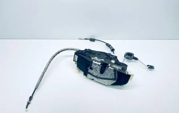 Mercedes-Benz S W221 Front door lock A2217201635