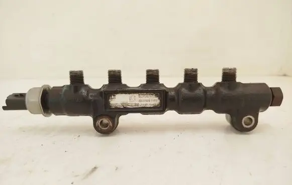 Ford Focus Fuel main line pipe 9654592680 532534192 149196