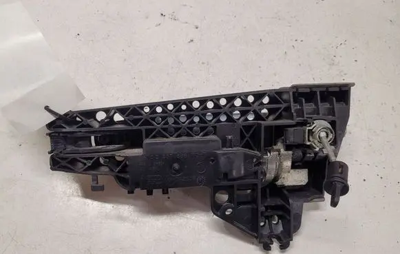 Audi A4 S4 B8 8K Front door exterior handle 8T0837886