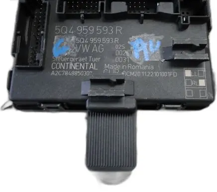 Volkswagen T-Roc Trunk lid opening control unit 