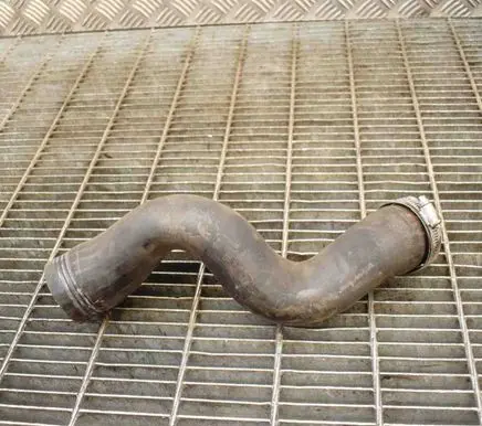 Ford Focus Intercooler hose/pipe CV616K863AF
