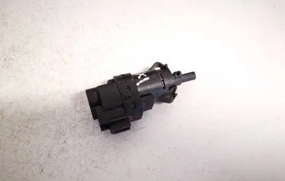 Brake pedal sensor switch