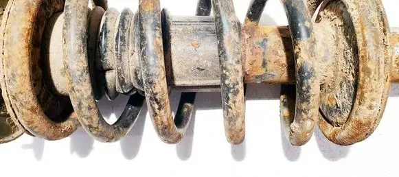 Renault Trafic I Front coil spring