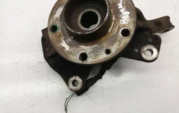 Renault Megane III Front wheel hub