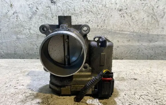 Ford Mondeo MK V Throttle valve DS7E9F991BB B33TB