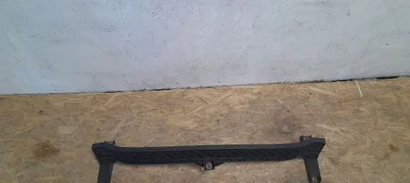 Volkswagen Sharan Front bumper mounting bracket 7N5807192