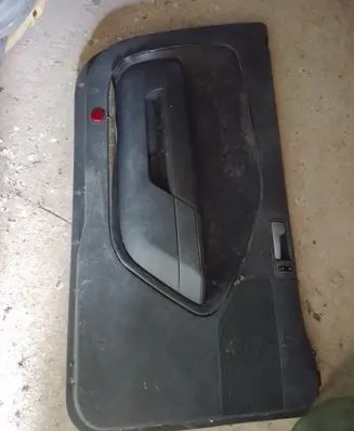 Ford Mustang V Front door card panel trim