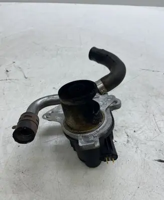 Dacia Sandero EGR valve 8200836385 8200846454F