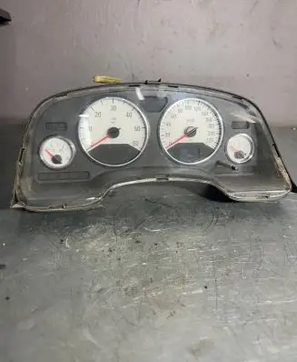 Opel Zafira A Speedometer (instrument cluster) 88311318