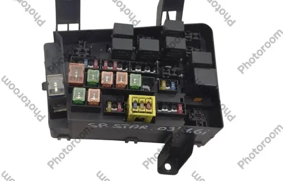 Mitsubishi Space Star Fuse box set 98600 MR301312