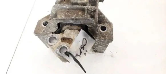 Fiat Bravo Engine mount bracket