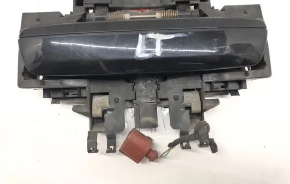Rear door exterior handle