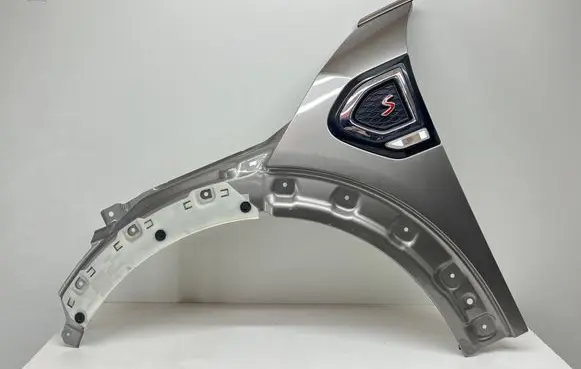 Fender