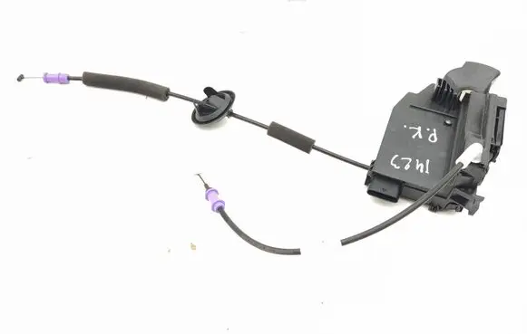 Peugeot 3008 III Front door lock 9843340580