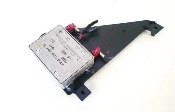Antenna control unit