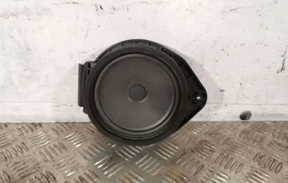 Opel Crossland X Front door speaker 39144982