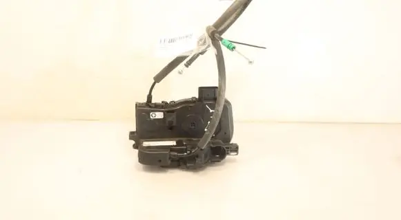 KIA Sportage Rear door lock