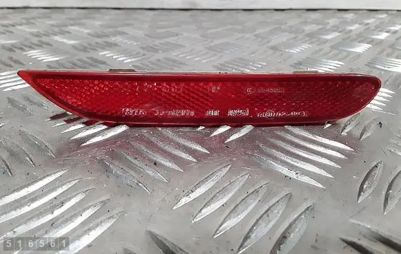 Rear tail light reflector