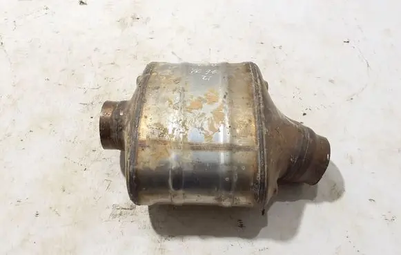 Volvo XC90 Catalyst/FAP/DPF particulate filter 31439974