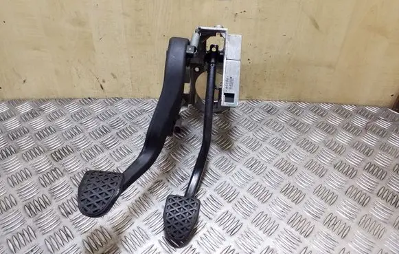 BMW 3 F30 F35 F31 Pedal assembly 35316762250 6762250 35006798110