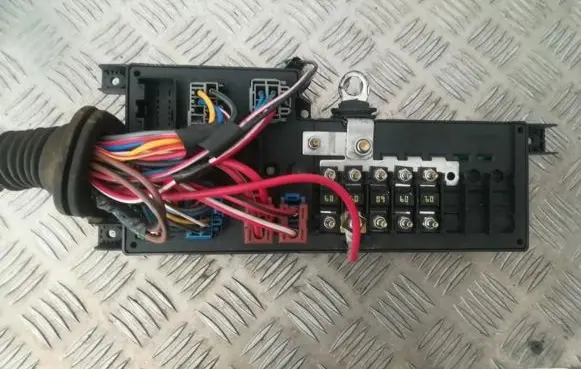 Volvo S60 Fuse box set 8678449 518787205
