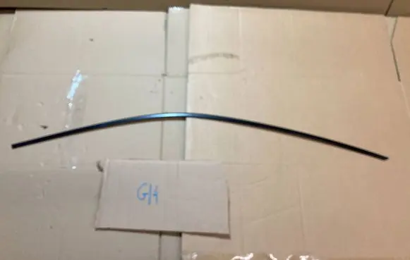 Skoda Superb B8 (3V) Front door glass trim molding 3V0837644L