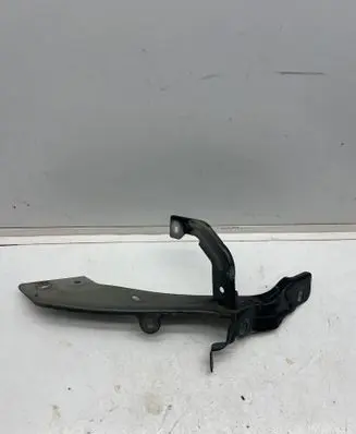 Renault Megane IV Headlight/headlamp mounting bracket 631416998R
