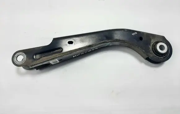 Rear upper control arm/wishbone