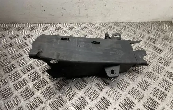 BMW 5 F10 F11 Air intake duct part 7331784