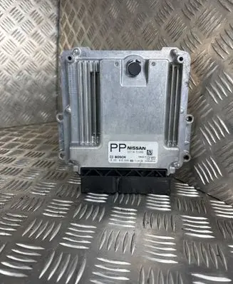 Nissan Navara D40 Engine control unit/module 237105X28B 0281016646 1039S40316