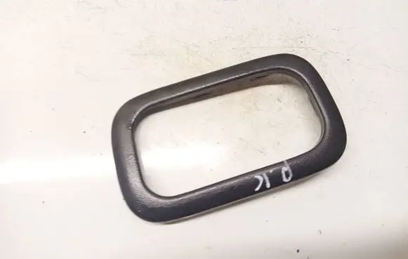 Nissan X-Trail T30 Other front door trim element 