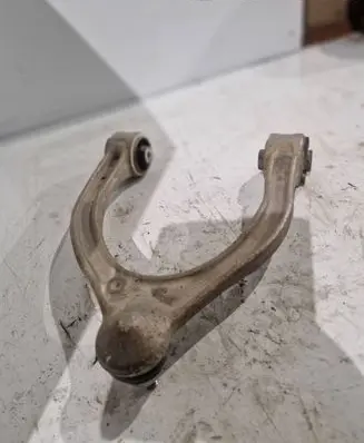 Mercedes-Benz E W213 Front control arm A2053305501