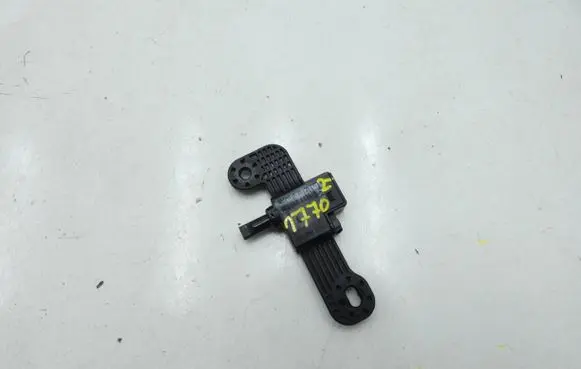 Mercedes-Benz B W245 Sensor 1698207010 20465001