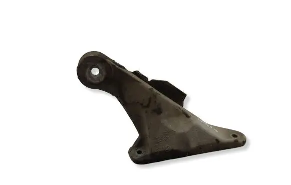BMW X3 E83 Engine mounting bracket 6750852