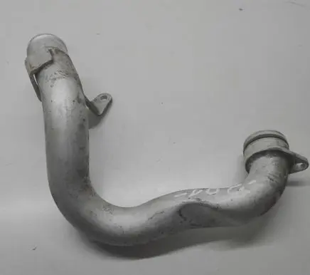 Audi A8 S8 D4 4H Engine coolant pipe/hose 059121071CM