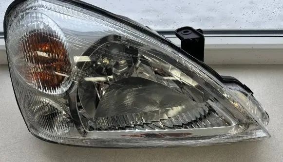 Suzuki Liana Headlight/headlamp 2181127R 218-1127R-LD-E 3532054G20000