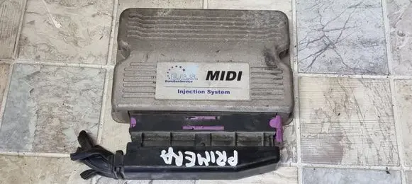 Nissan Primera LP gas control unit module 