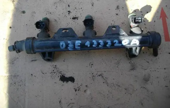 Seat Ibiza III (6L) Fuel main line pipe 03e133320a