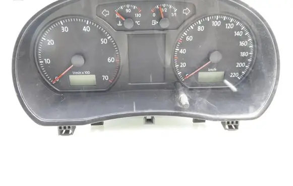 Volkswagen Polo IV 9N3 Speedometer (instrument cluster) 6Q0920804