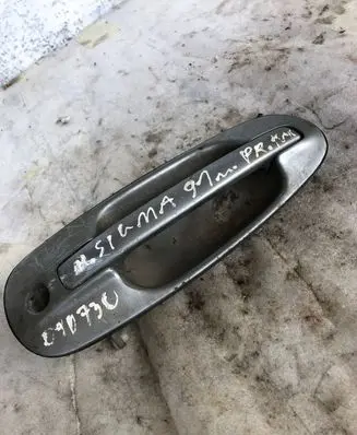 Mitsubishi Sigma Front door exterior handle