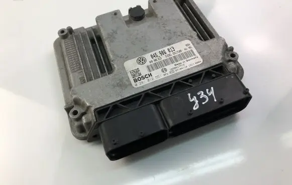 Volkswagen Polo IV 9N3 Other control units/modules 045906013