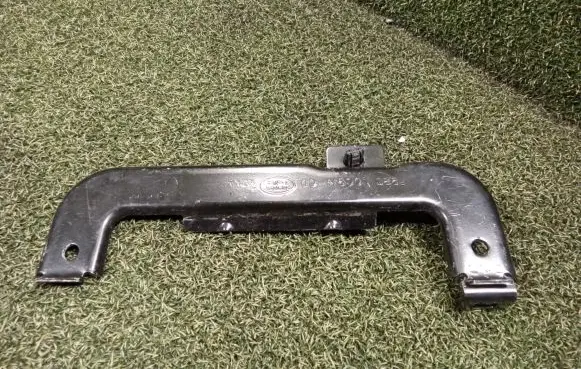 Land Rover Defender Other engine bay part L8B210C814CD L8B210C814