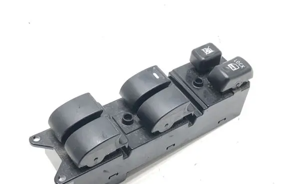 Mitsubishi ASX Electric window control switch 8608A207