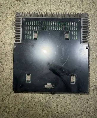 BMW 5 E34 Sound amplifier 8375007