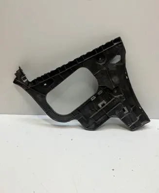 Audi A3 8Y Rear bumper mounting bracket 8Y5807378